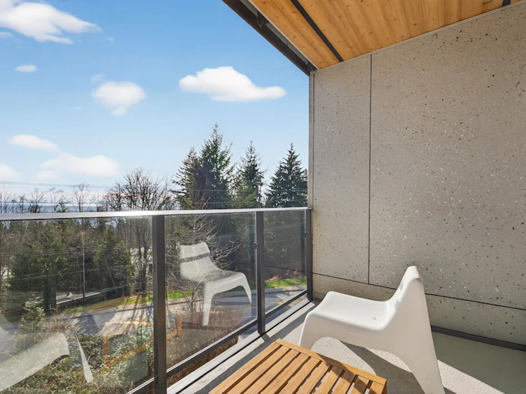 206-9580 Tower Road, Burnaby, BC, V5A 0G5 - 10