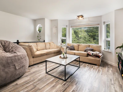 7403 Harrow Road - 5