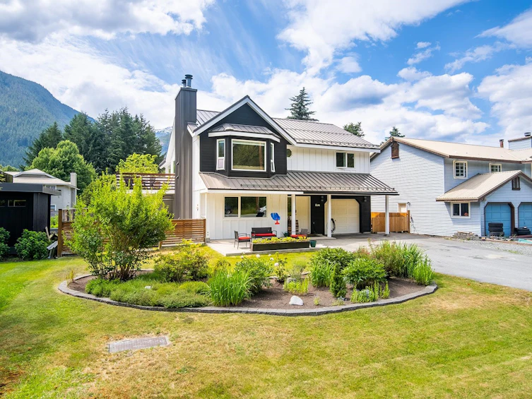 7403 Harrow Road, Pemberton, BC, V0N 2L0 - 29