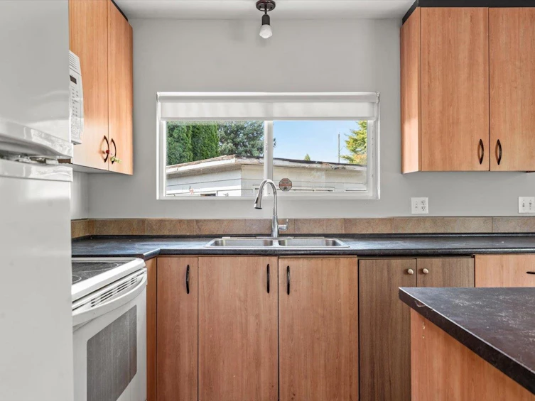 46169 Brooks Avenue, Chilliwack, BC, V2P 1C2 - 33