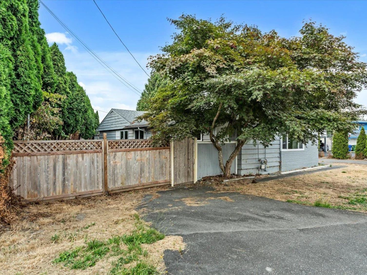 46169 Brooks Avenue, Chilliwack, BC, V2P 1C2 - 6