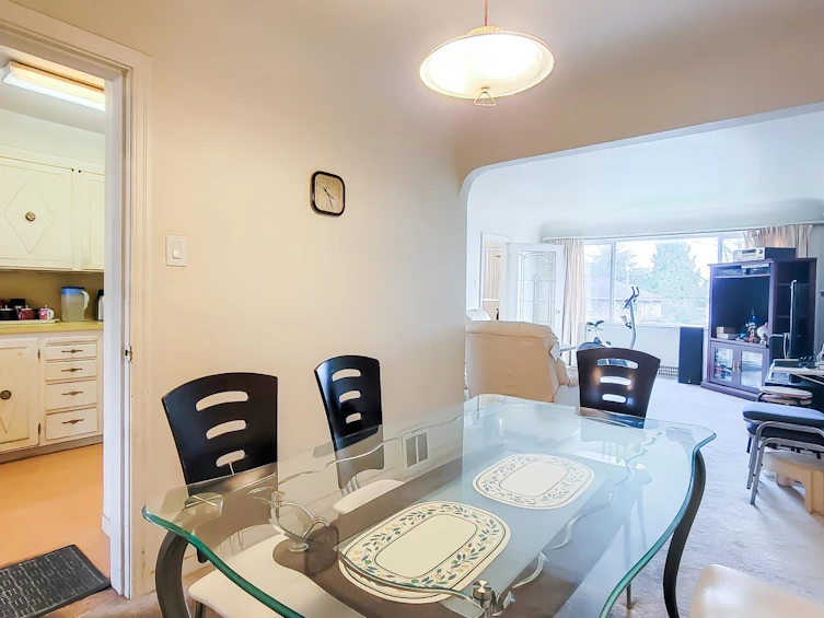 8245 Selkirk Street, Vancouver, BC, V6P 4H8 - 10