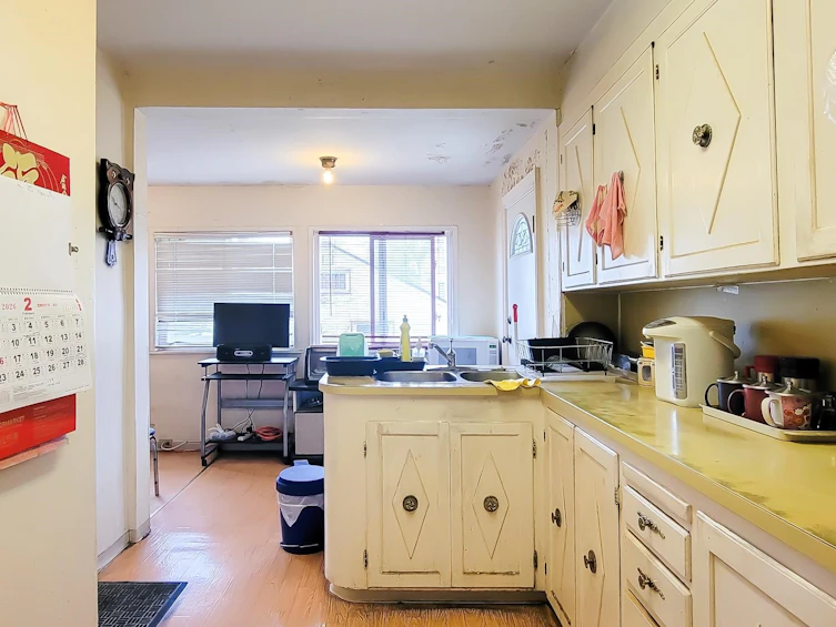 8245 Selkirk Street, Vancouver, BC, V6P 4H8 - 14