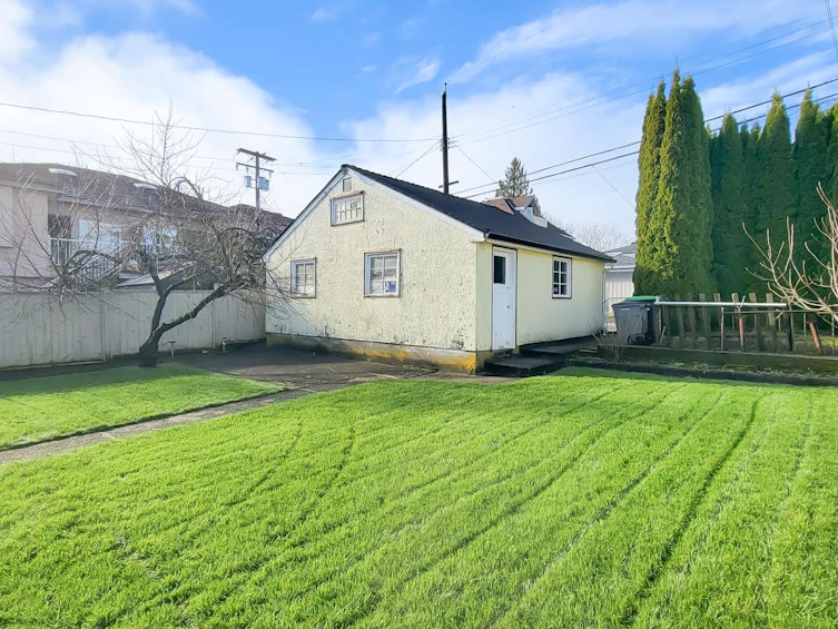 8245 Selkirk Street, Vancouver, BC, V6P 4H8 - 38