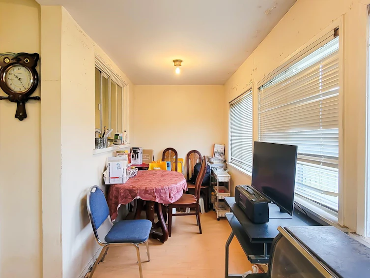 8245 Selkirk Street, Vancouver, BC, V6P 4H8 - 11