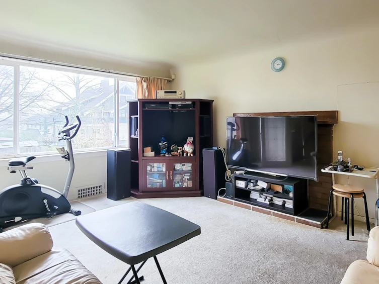 8245 Selkirk Street, Vancouver, BC, V6P 4H8 - 6