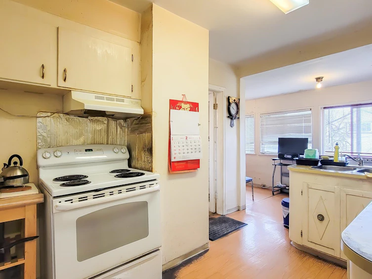 8245 Selkirk Street, Vancouver, BC, V6P 4H8 - 13
