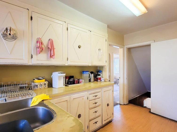 8245 Selkirk Street, Vancouver, BC, V6P 4H8 - 15
