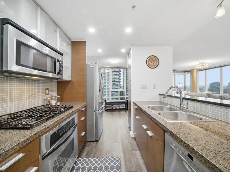 1106-980 Cooperage Way, Vancouver, BC, V6B 0C3 - 14