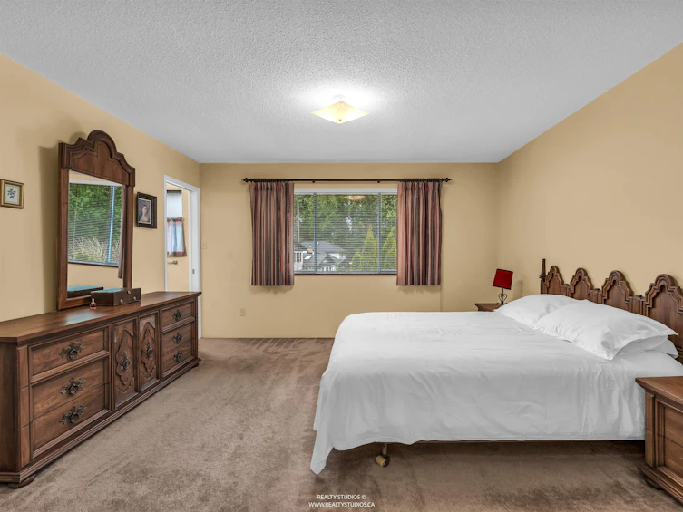 2310 Magnussen Place, North Vancouver, BC, V7J 3R6 - 16