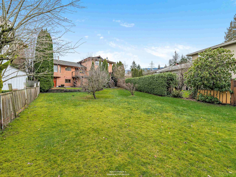 2310 Magnussen Place, North Vancouver, BC, V7J 3R6 - 22