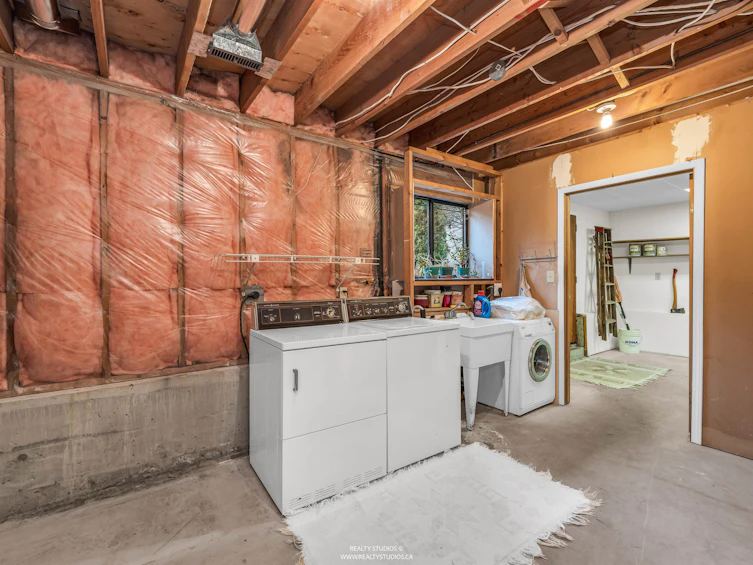 2310 Magnussen Place, North Vancouver, BC, V7J 3R6 - 27