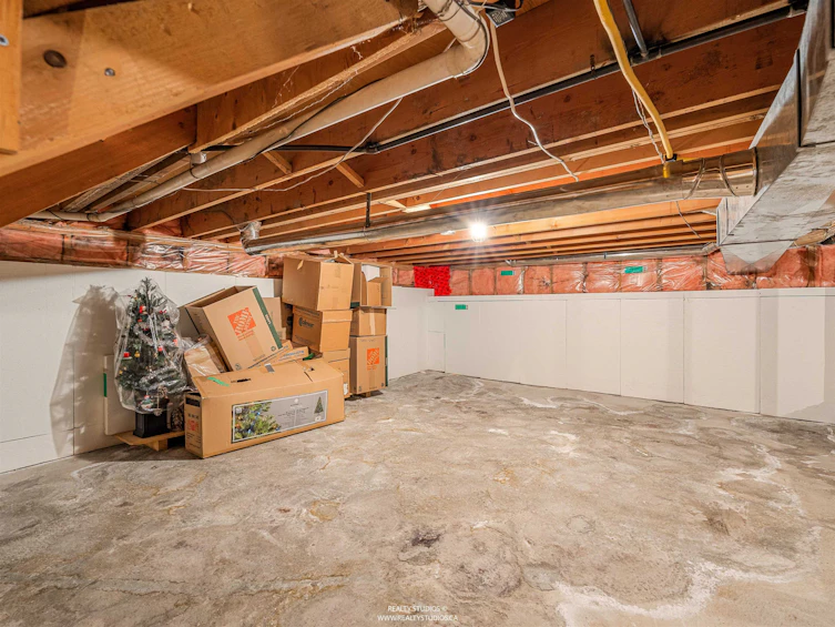 2310 Magnussen Place, North Vancouver, BC, V7J 3R6 - 26