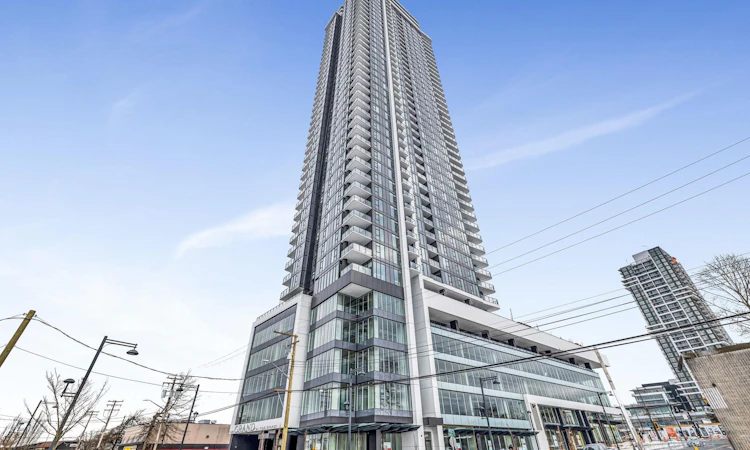 1208-10750 135a Street