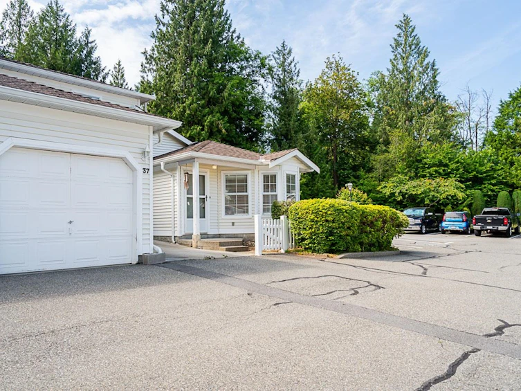 37-6537 138 Street, Surrey, BC, V3W 0C4 - 3
