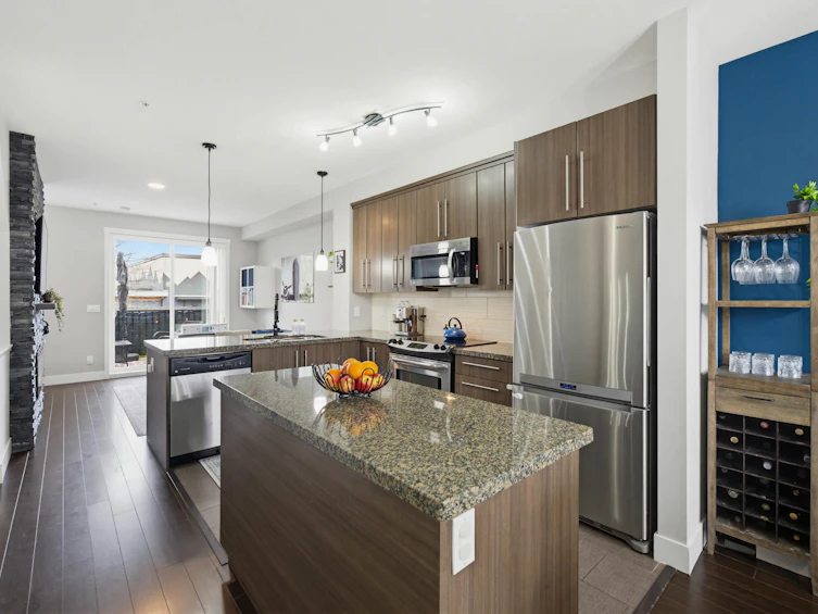 11-8250 209b Street, Langley, BC, V2Y 0J7 - 12