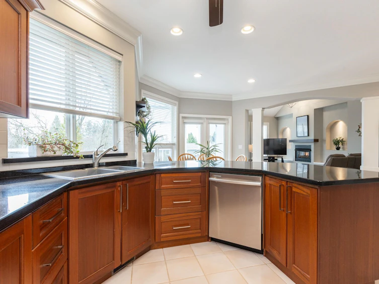 9012 162a Street, Surrey, BC, V4N 3L6 - 11