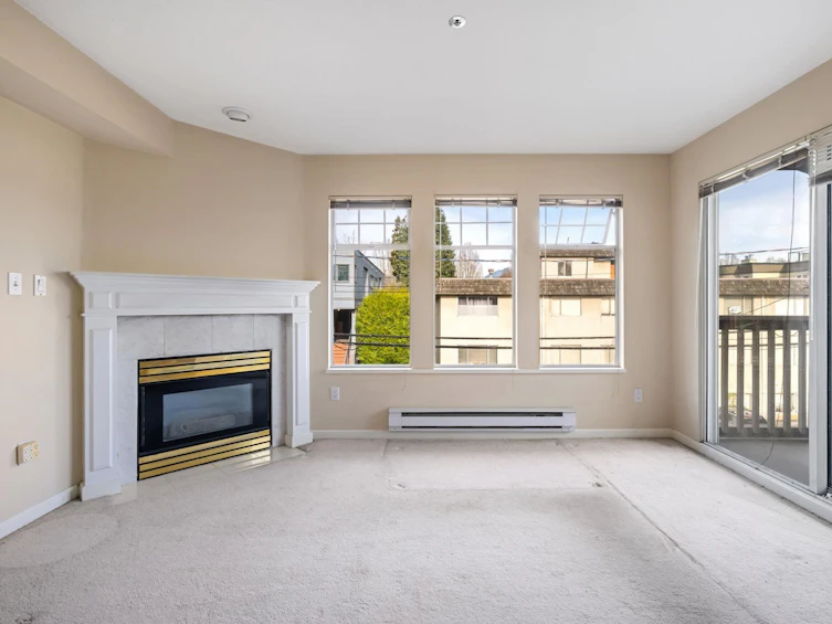 304-1989 W 1st Avenue, Vancouver, BC, V6J 1G7 - 3