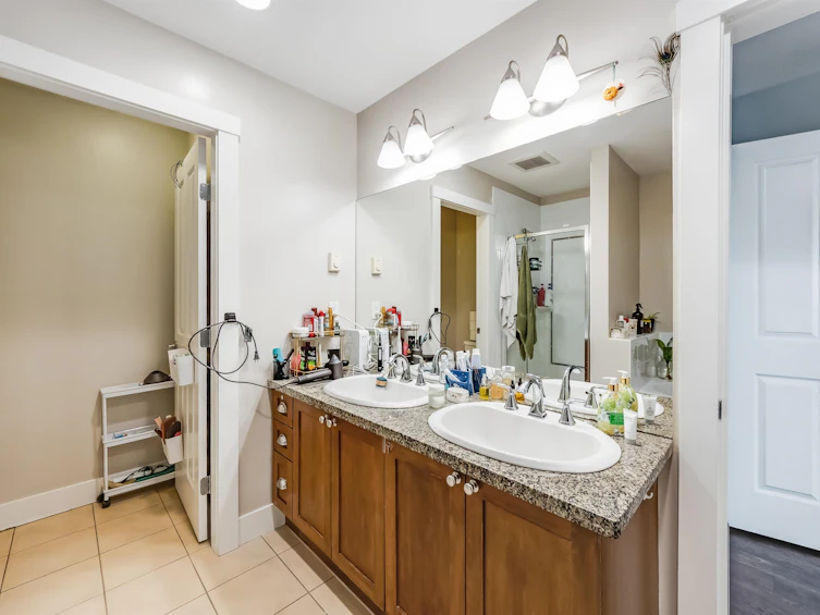 888 W 58th Avenue, Vancouver, BC, V6P 6Y3 - 23