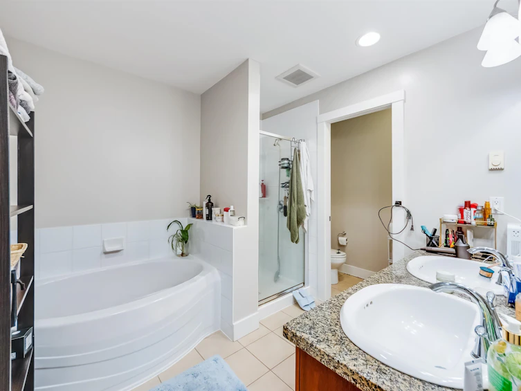888 W 58th Avenue, Vancouver, BC, V6P 6Y3 - 22