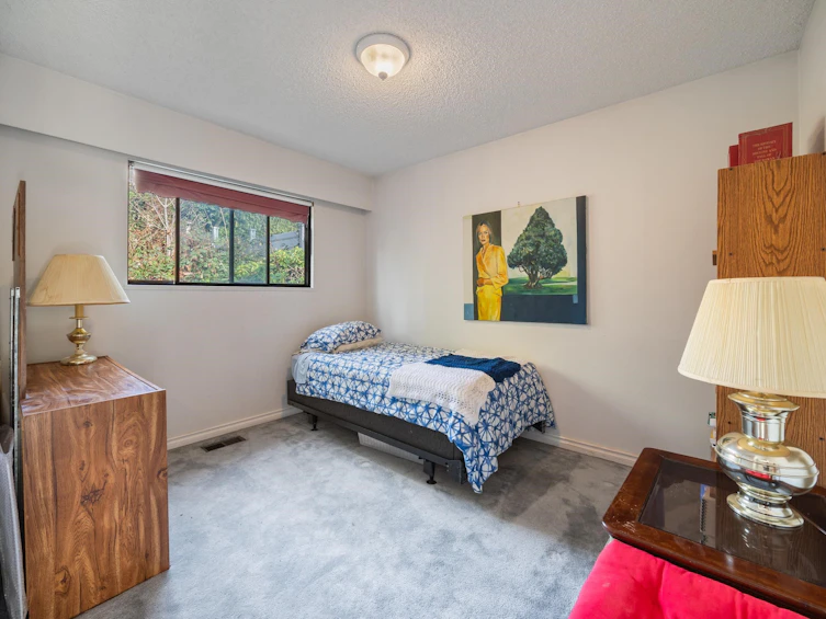 2063 Concord Avenue, Coquitlam, BC, V3K 1K4 - 18