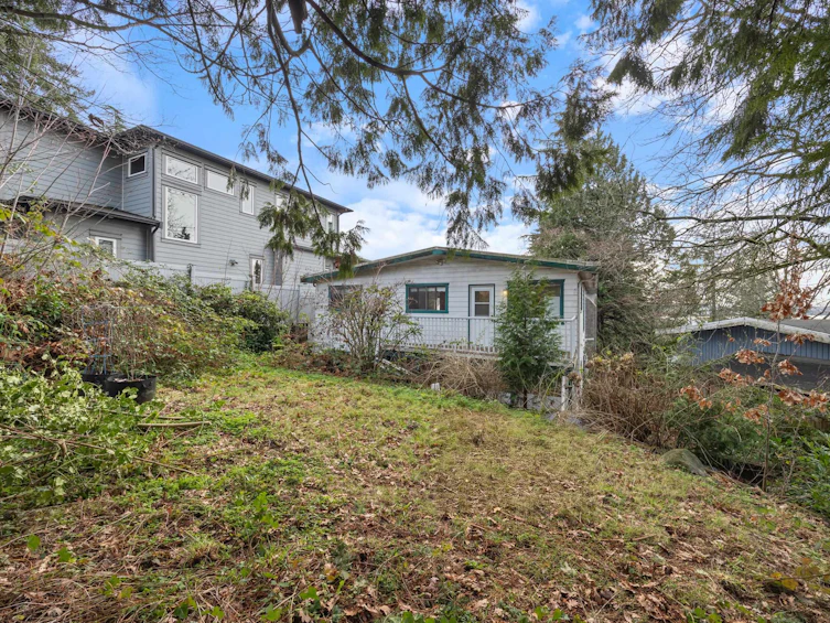 2063 Concord Avenue, Coquitlam, BC, V3K 1K4 - 39
