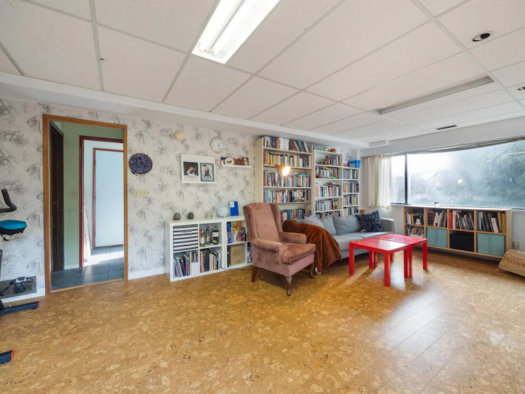 2063 Concord Avenue, Coquitlam, BC, V3K 1K4 - 27