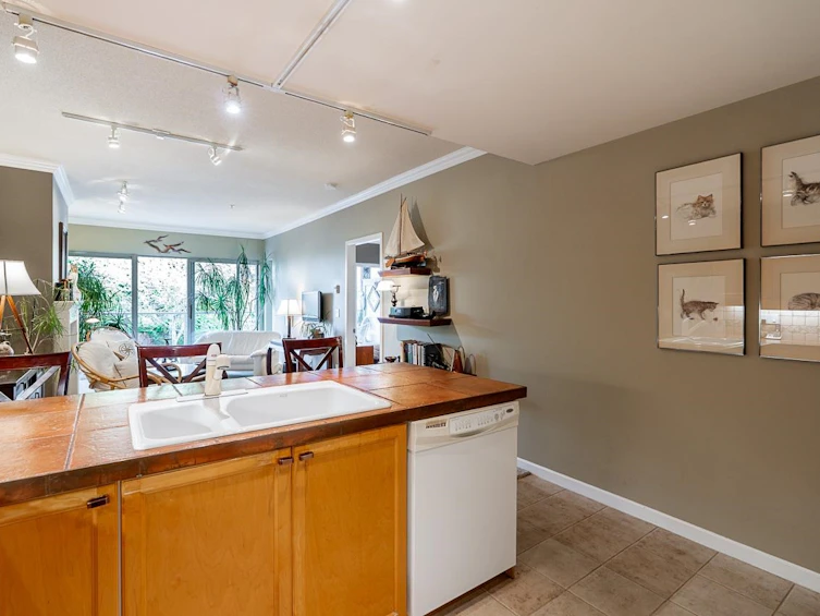 219-1120 Tsatsu Shores Drive, Delta, BC, V4M 4G3 - 12