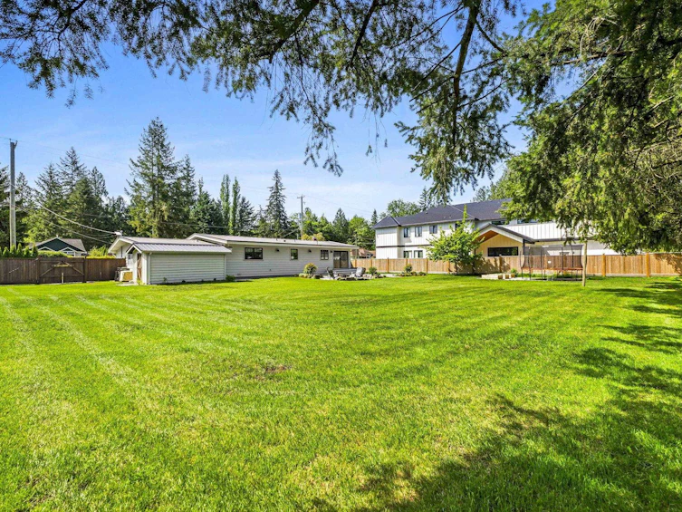 24633 56 Avenue, Langley, BC, V2Z 1B9 - 11
