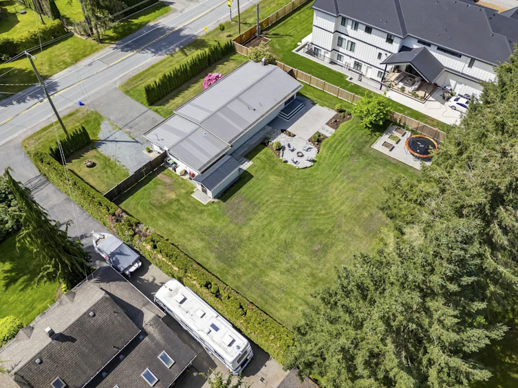 24633 56 Avenue, Langley, BC, V2Z 1B9 - 13