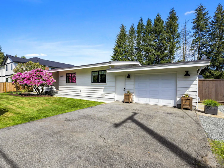 24633 56 Avenue, Langley, BC, V2Z 1B9 - 16