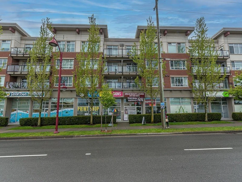 210 - 7511 120th Street, Delta BC V4C 0C1