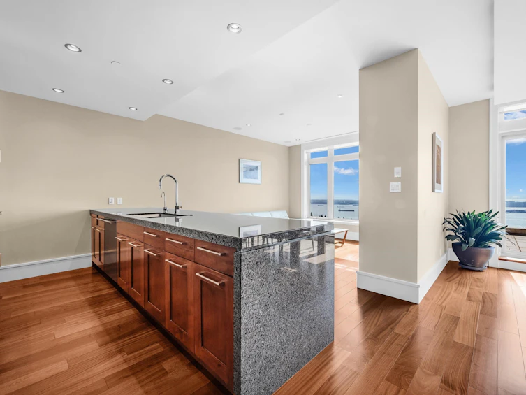 102-2575 Garden Court, West Vancouver, BC, V7S 0A2 - 18