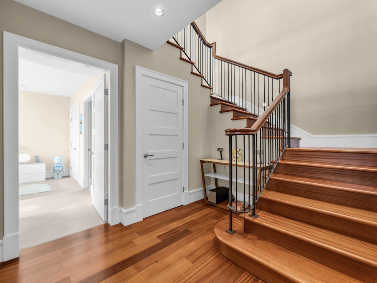 102-2575 Garden Court, West Vancouver, BC, V7S 0A2 - 28