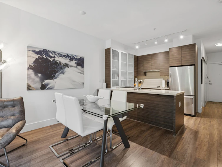 406-3606 Aldercrest Drive, North Vancouver, BC, V7G 0A3 - 8