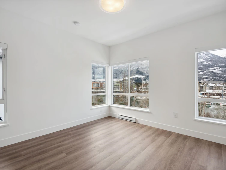 38073 Helm Way, Squamish, BC, V8B 1A8 - 15
