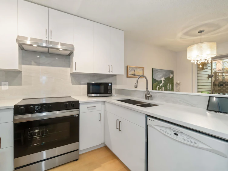 101-1100 W 7th Avenue, Vancouver, BC, V6H 1B4 - 10