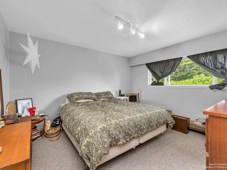 4865 11a Avenue, Delta, BC, V4M 1Z5 - 10