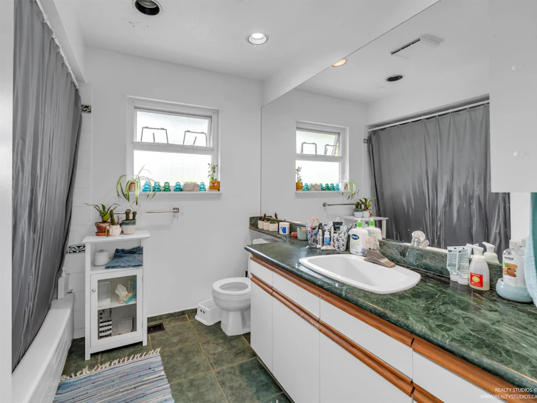 4865 11a Avenue, Delta, BC, V4M 1Z5 - 13