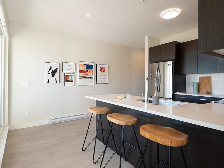 207-1633 Tatlow Avenue, North Vancouver, BC, V7P 1V3 - 15