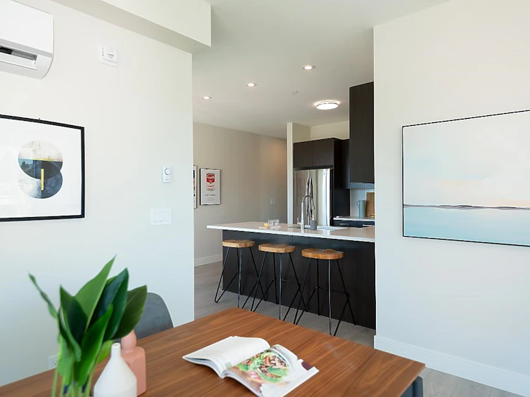 207-1633 Tatlow Avenue, North Vancouver, BC, V7P 1V3 - 14