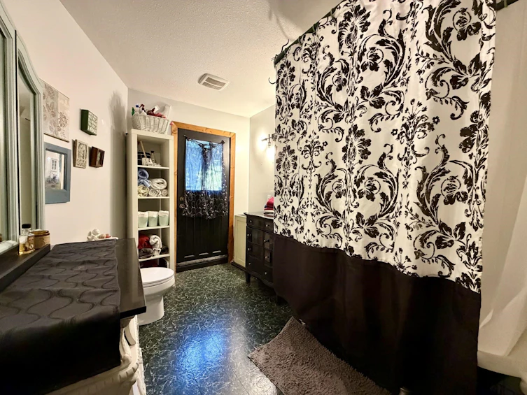 177 Pratt Road, Gibsons, BC, V0N 1V3 - 9
