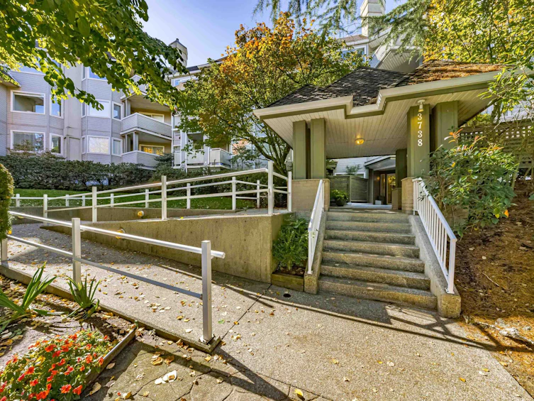 109-3738 Norfolk Street, Burnaby, BC, V5G 4V4 - 5