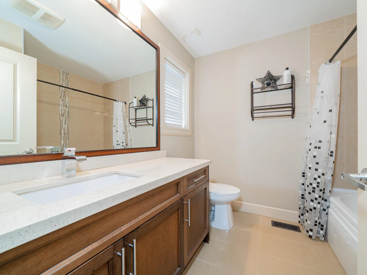 1353 Hames Crescent, Coquitlam, BC, V3E 0G4 - 35