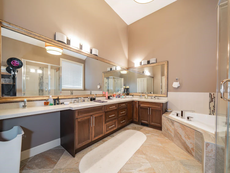 1353 Hames Crescent, Coquitlam, BC, V3E 0G4 - 26