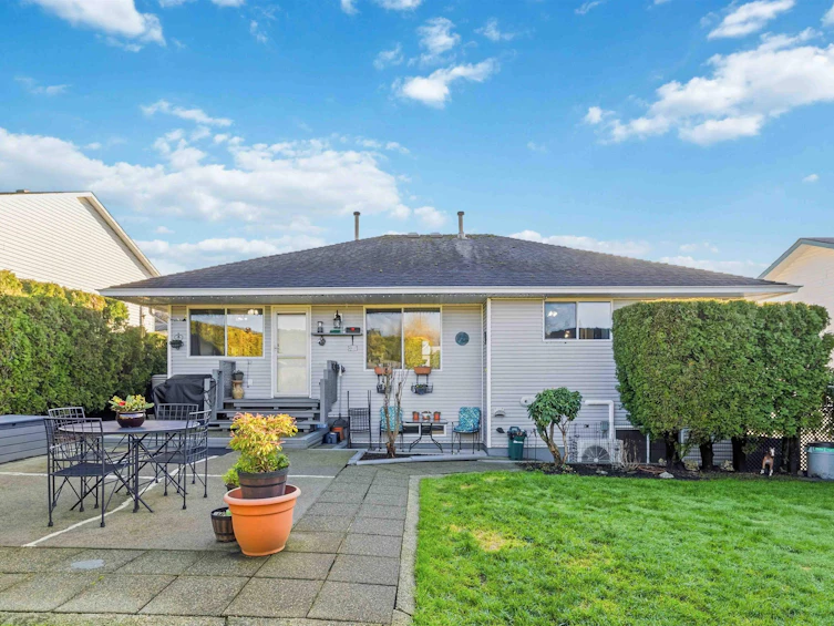 35277 Mckinley Drive, Abbotsford, BC, V3G 1J9 - 36