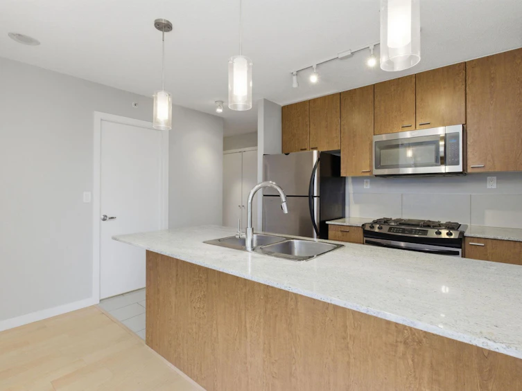 607-7063 Hall Avenue, Burnaby, BC, V5E 0A5 - 11