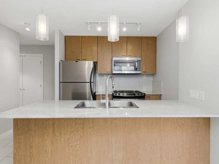 607-7063 Hall Avenue, Burnaby, BC, V5E 0A5 - 10