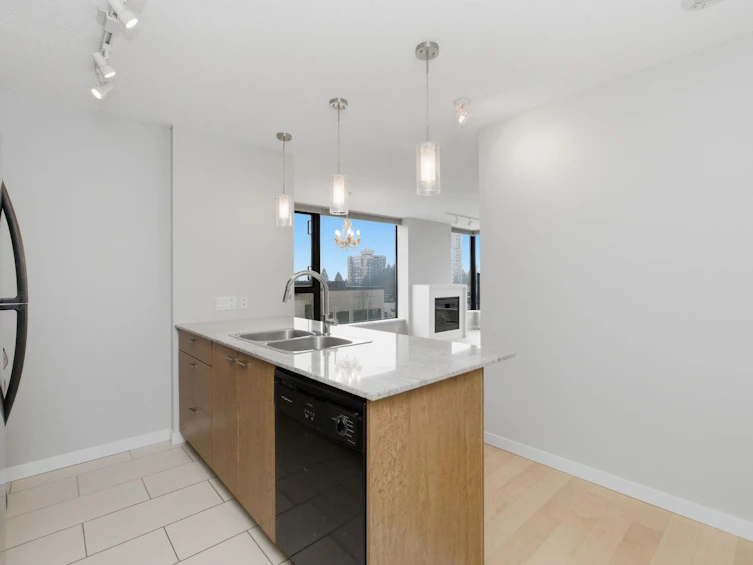 607-7063 Hall Avenue, Burnaby, BC, V5E 0A5 - 13