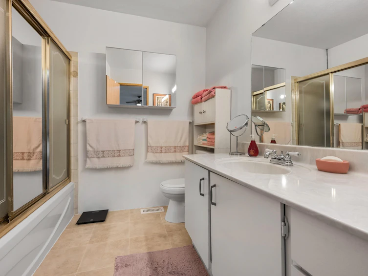 6907 134a Street, Surrey, BC, V3W 8G6 - 24